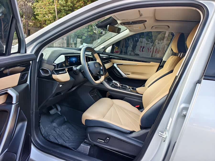 GEELY Boyue L 2022 car image #5