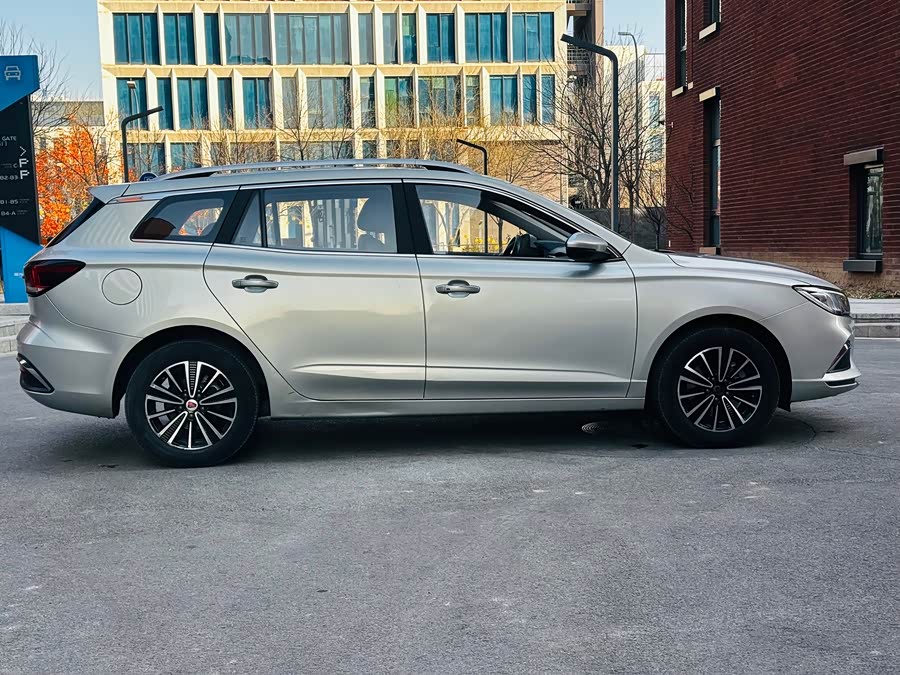 荣威 荣威Ei5 2018 汽车图片 #5