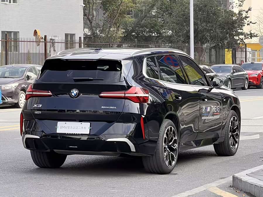 BMW X3 2025 immagine di auto #5