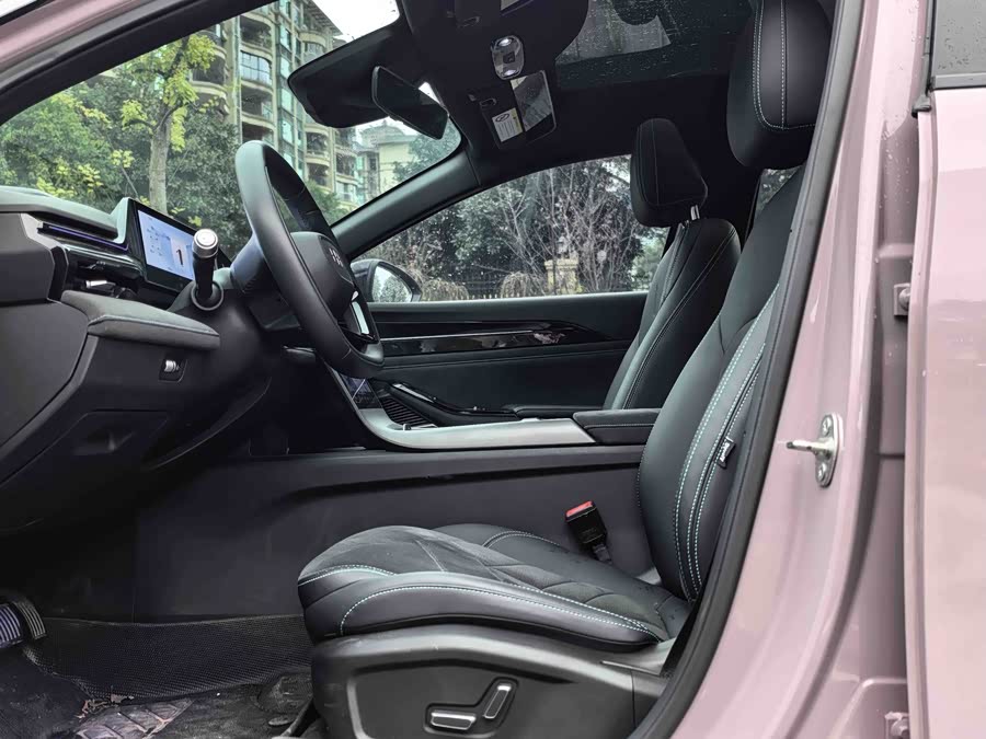 GEELY 2024 #5 GEELY 2024 car image #5