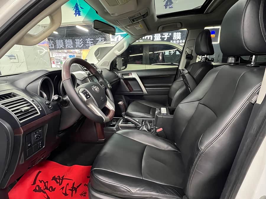 Toyota Land Cruiser Prado 2014 car image #5