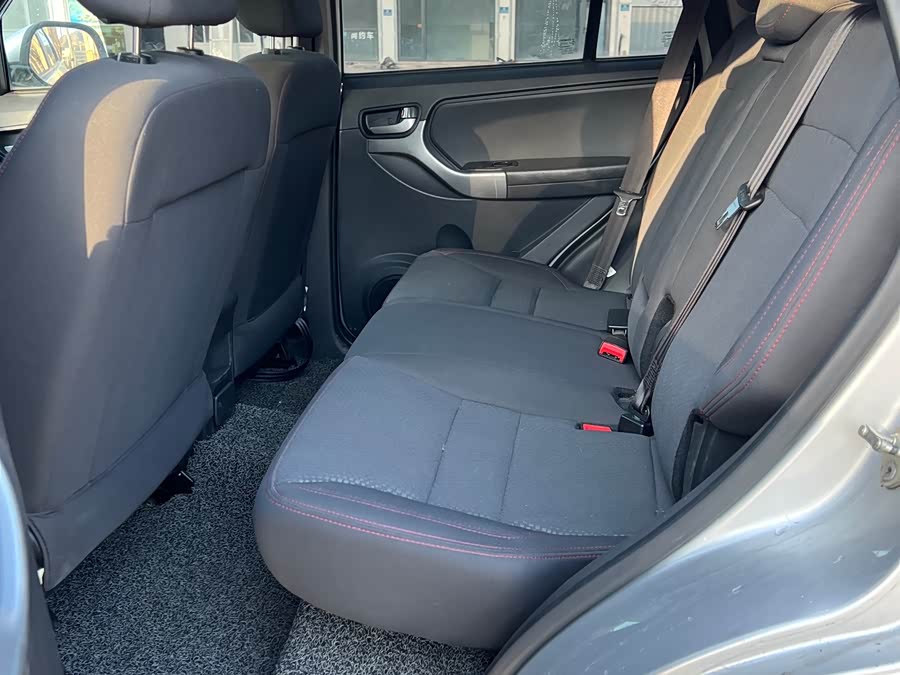 Chery Tiggo 3 2015 car image #5