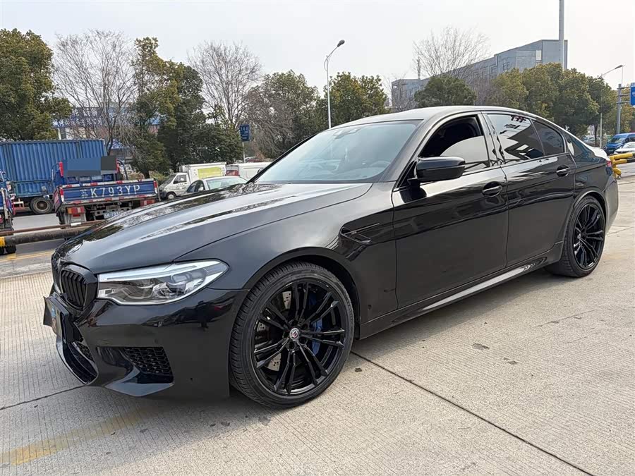 BMW M5 2019 #5 BMW M5 2019 صورة سيارة #5