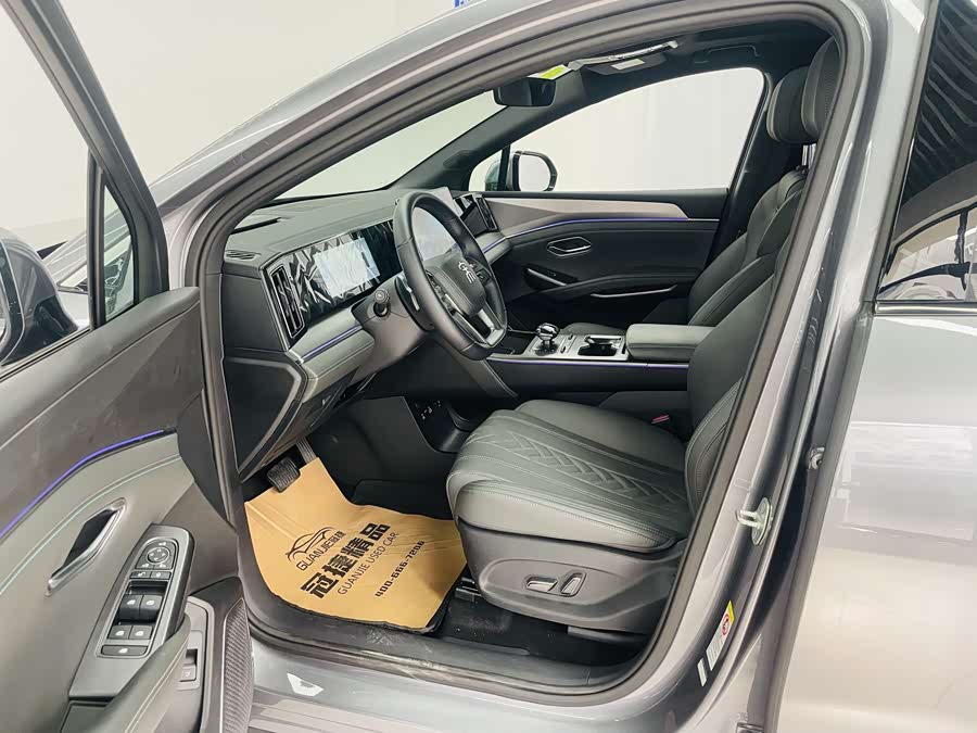 BYD SongL DM-i 2025 #5 BYD SongL DM-i 2025 car image #5