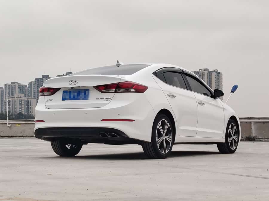Hyundai Elantra AD 2019 car image #5