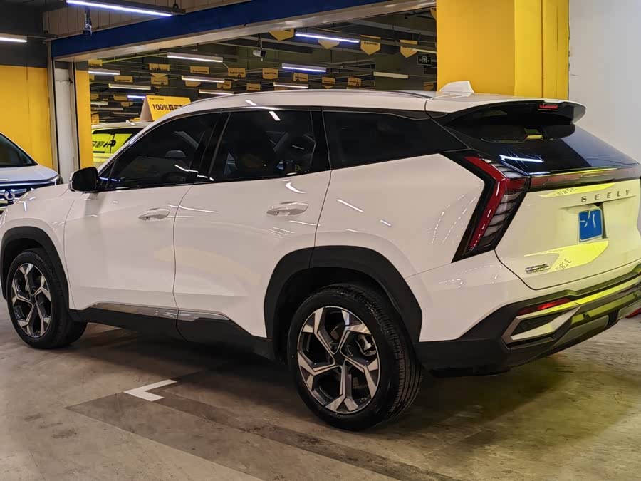 GEELY Boyue L 2025 car image #5