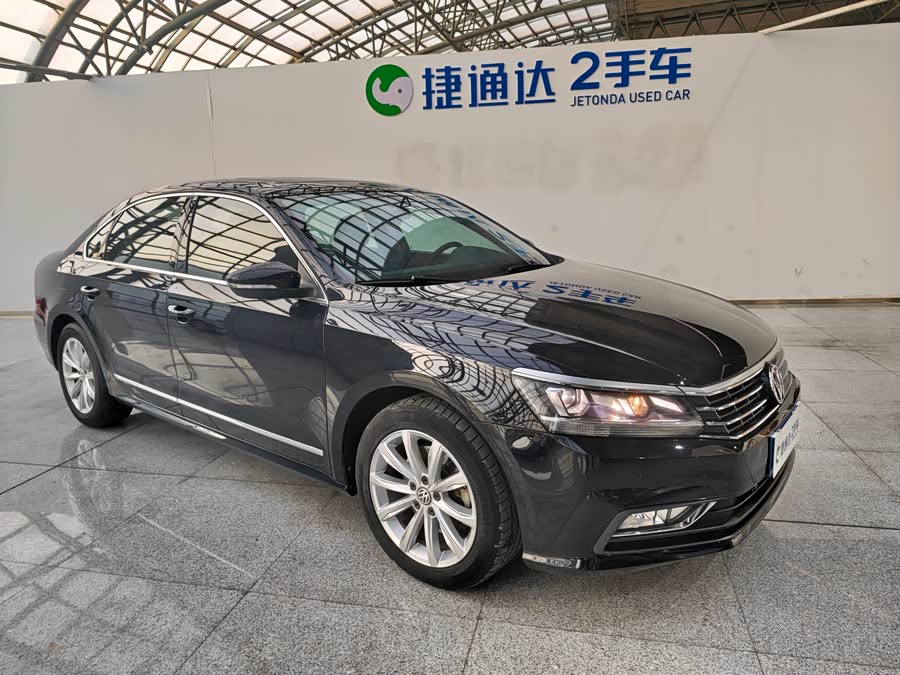 Volkswagen Passat 2018 car image #5