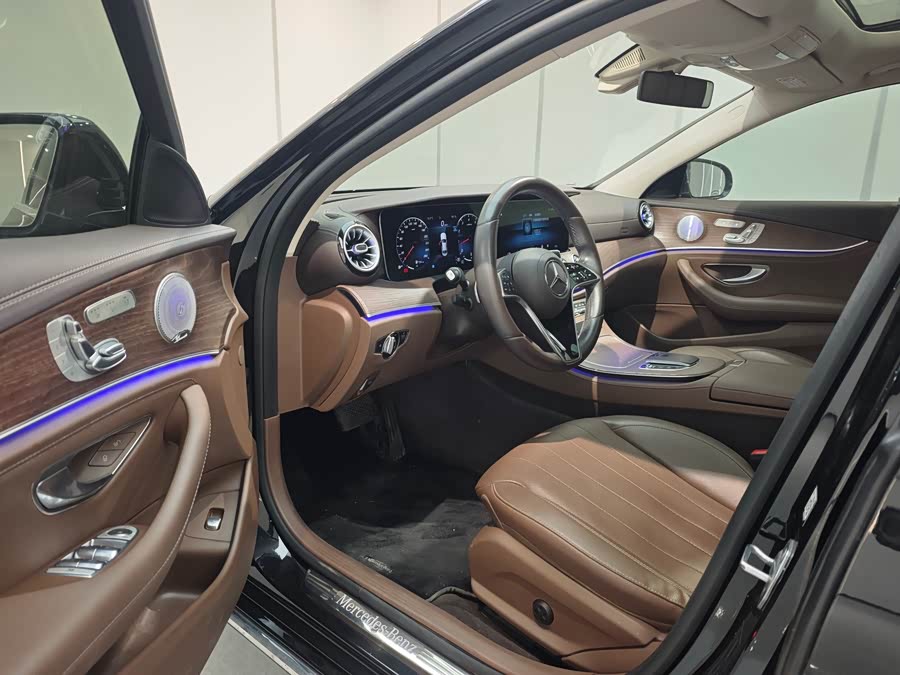 Mercedes-Benz E Class 2021 car image #5