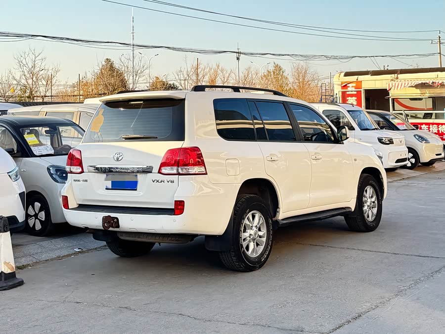 Toyota Land Cruiser 2011 immagine di auto #5