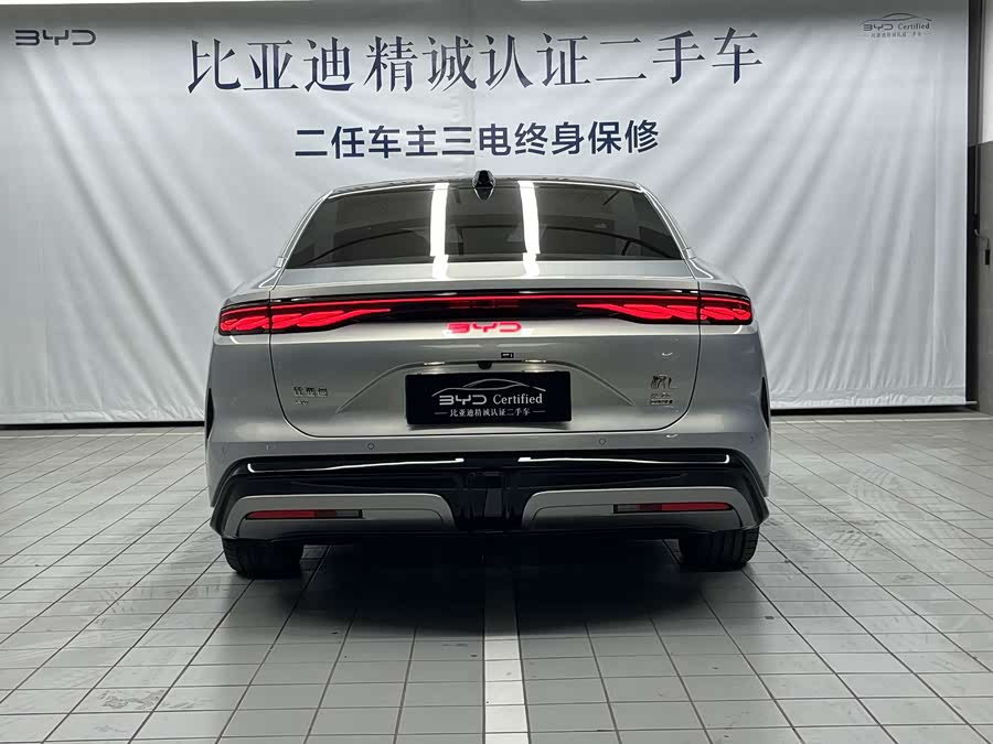 BYD HanL 2025 car image #5