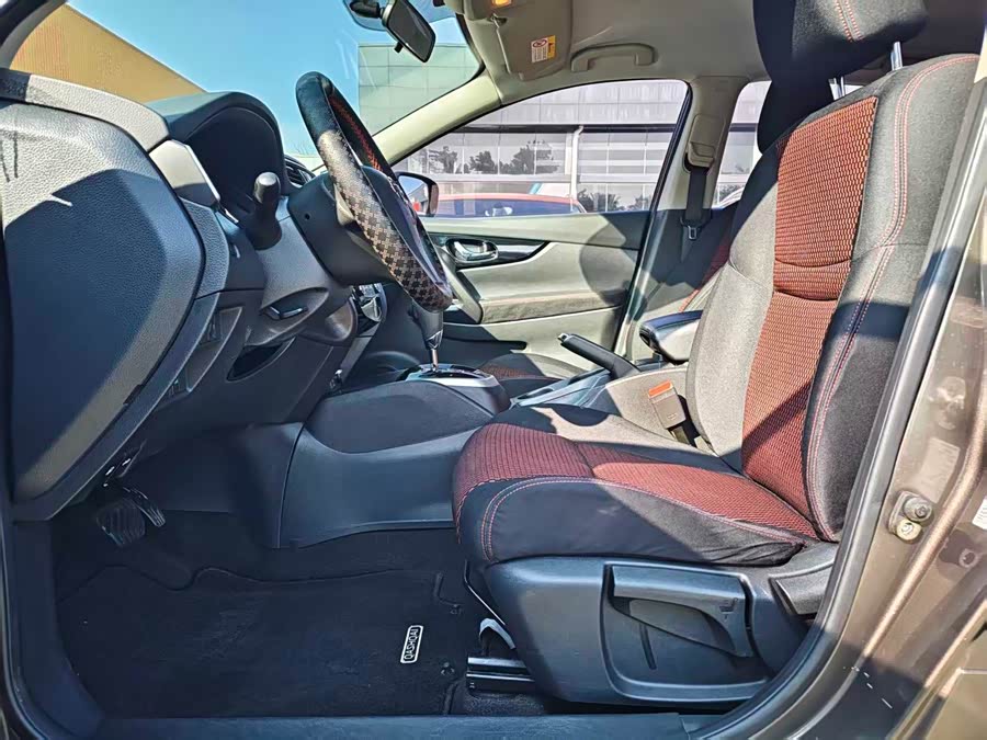 Nissan Qashqai 2017 car image #5