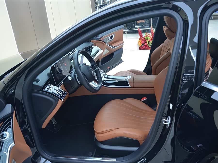 Mercedes-Benz S Class 2024 immagine di auto #5