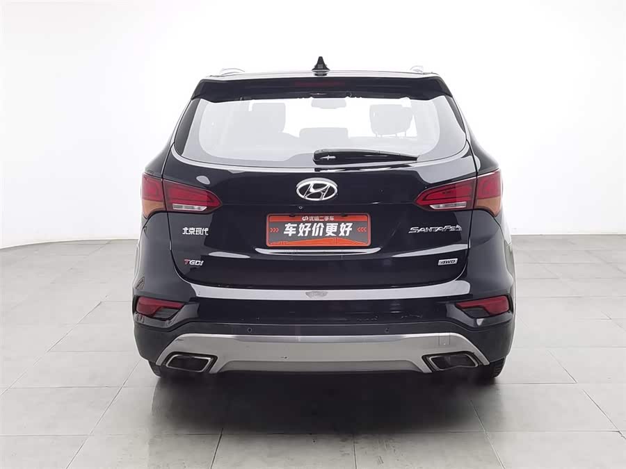Hyundai Santa Fe 2017 car image #5