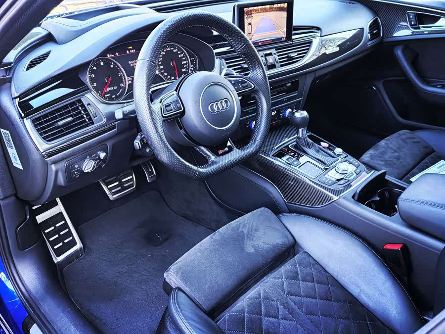 Audi RS 6 2016 صورة سيارة #5