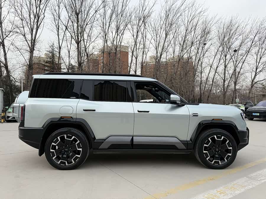 FangChengBao Leopard 8 2025 #5 FangChengBao Leopard 8 2025 car image #5