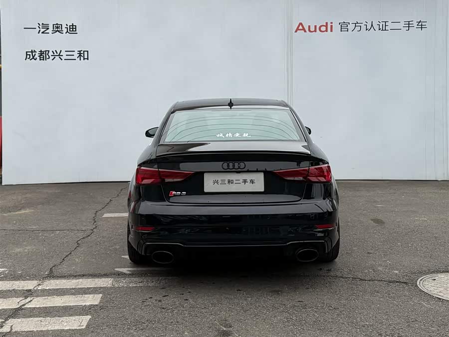 Audi RS 3 2018 immagine di auto #5