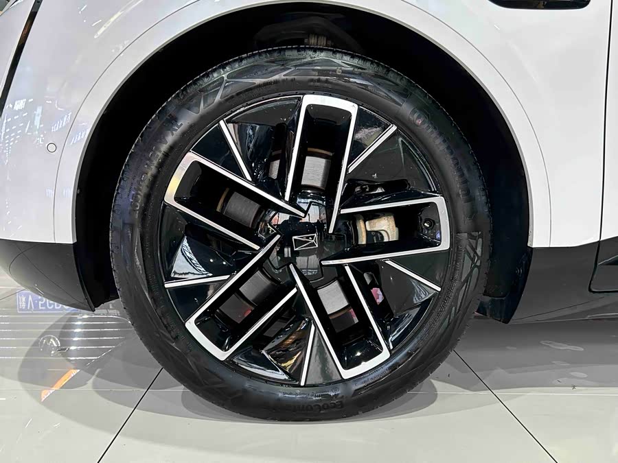 Avatr 11 2023 #5 Avatr 11 2023 immagine di auto #5