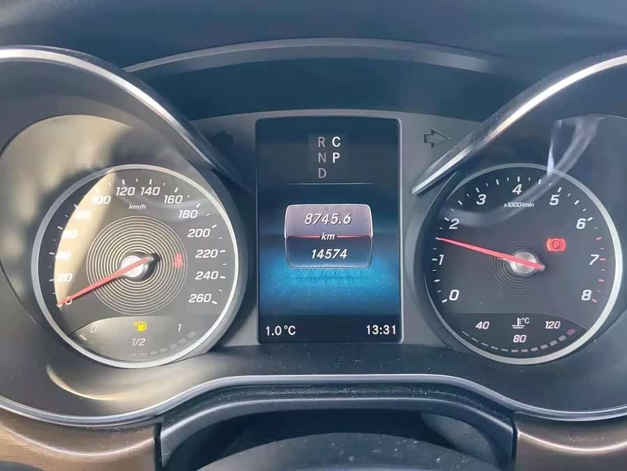 Mercedes-Benz V Class 2024 car image #5