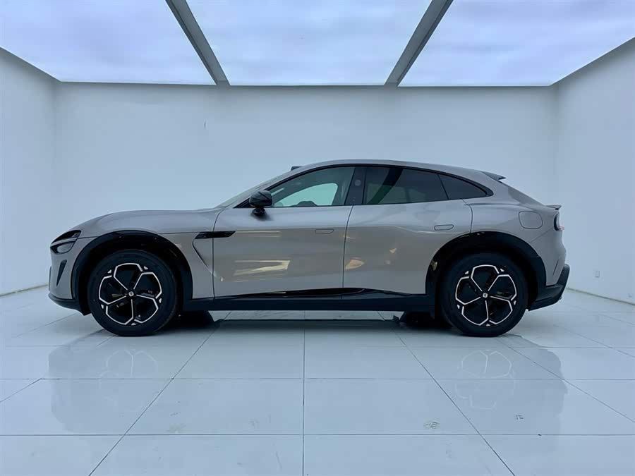 MI YU7 2025 car image #5