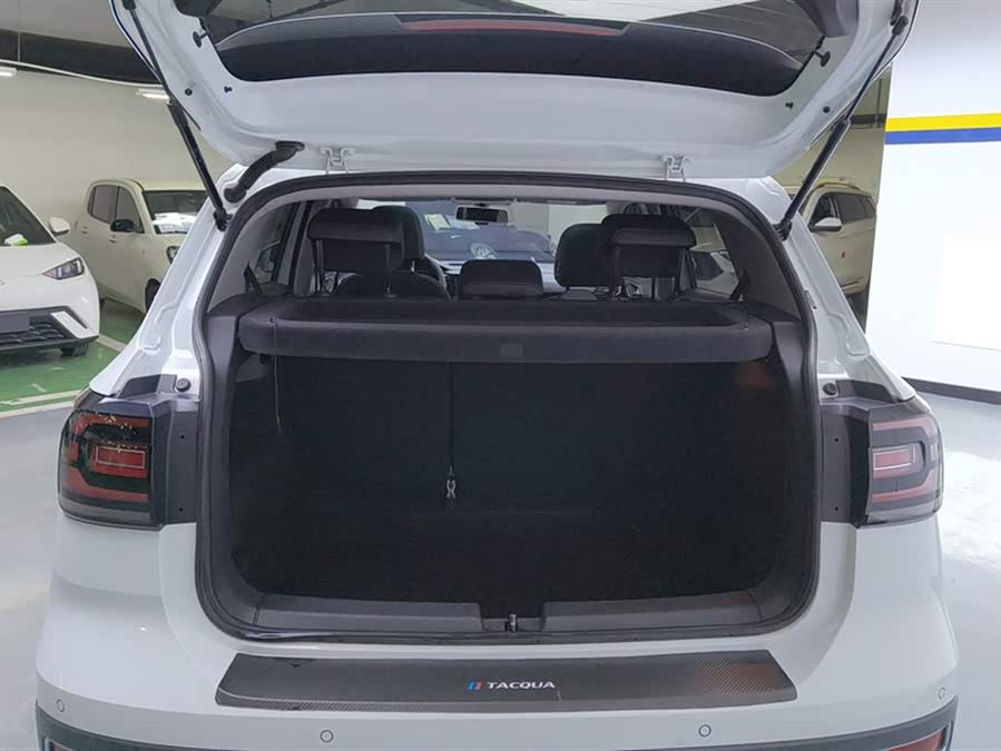 Volkswagen Tacqua 2021 #5 Volkswagen Tacqua 2021 car image #5