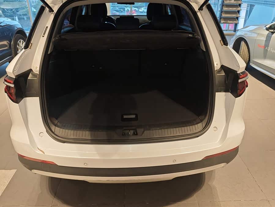 BYD Song Pro 2020 #5 BYD Song Pro 2020 car image #5