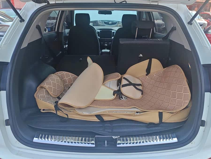 Hyundai ix25 2016 car image #5