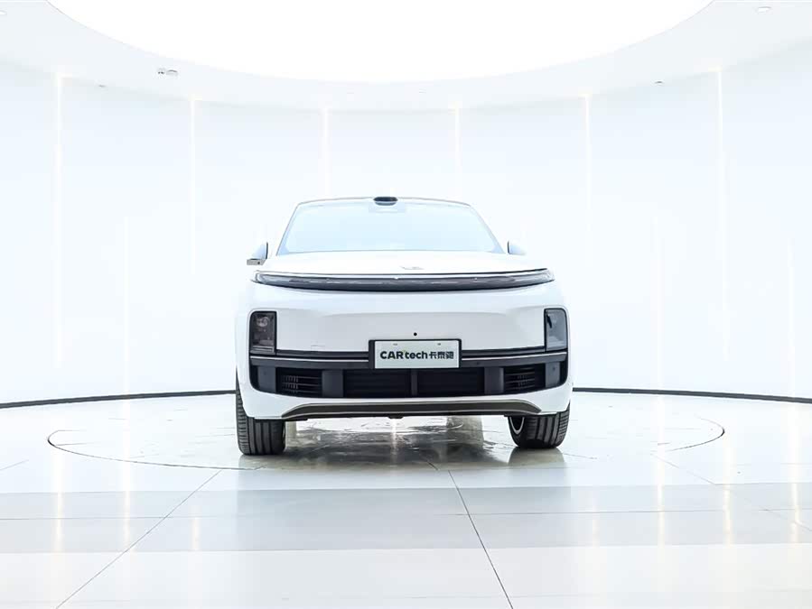 Li L9 2023 صورة سيارة #5