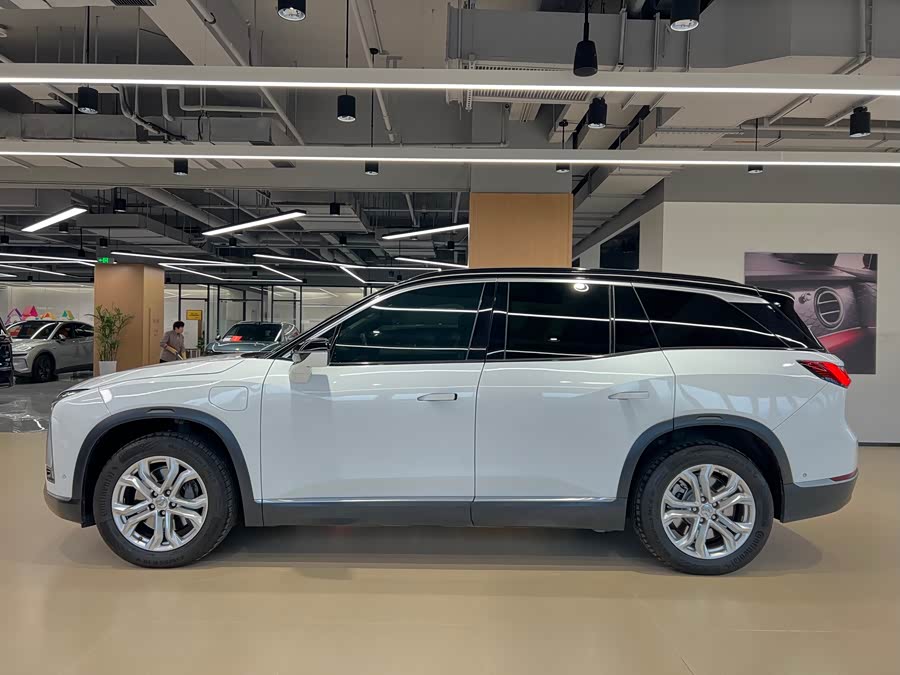 蔚来 蔚来ES8 2021 汽车图片 #5