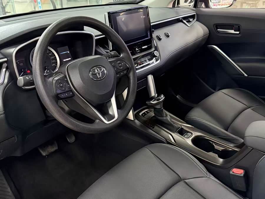 Toyota Frontlander 2022 car image #5