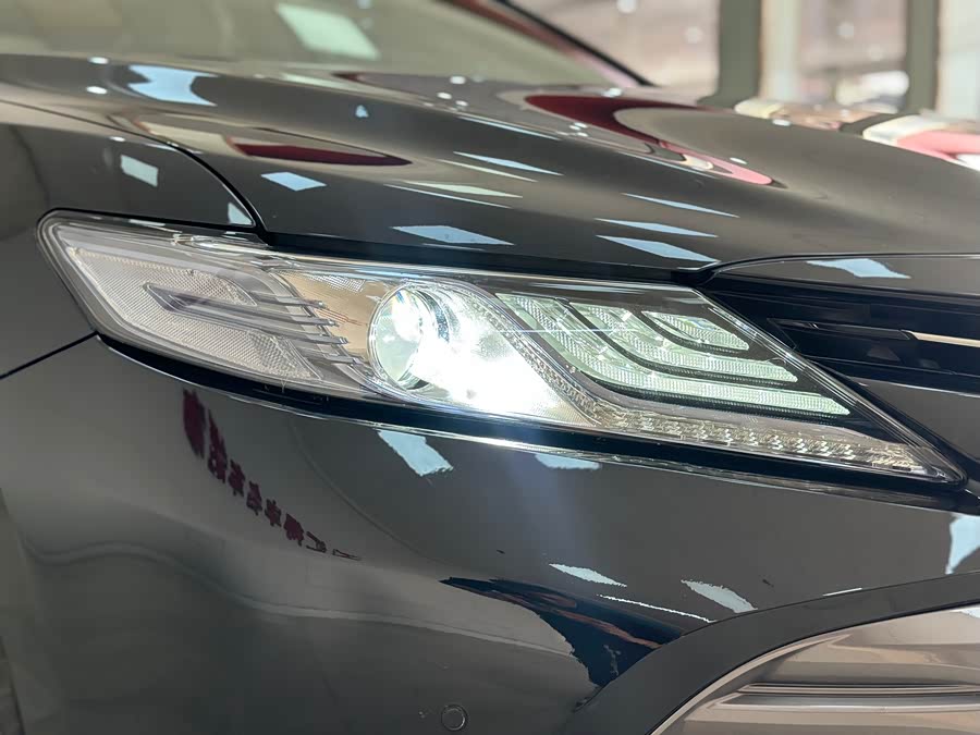 Toyota Camry 2018 car image #5