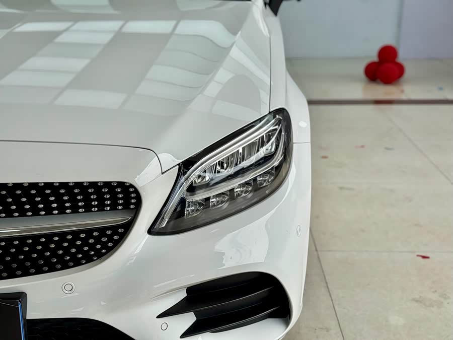 Mercedes-Benz C Class (Imported) 2019 #5 Mercedes-Benz C Class (Imported) 2019 car image #5