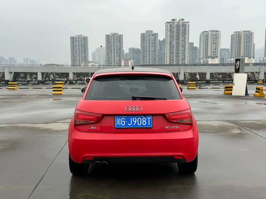 Audi A1 2015 car image #5
