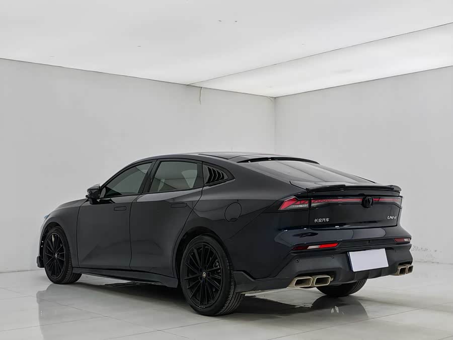 Changan UNI-V 2024 #5 Changan UNI-V 2024 car image #5