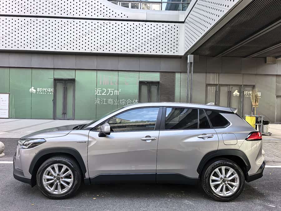 Toyota Corolla Cross 2023 #5 Toyota Corolla Cross 2023 car image #5