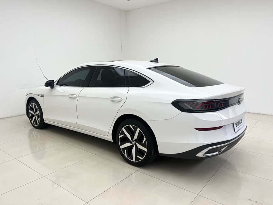 Volkswagen Lamando 2023 car image #5