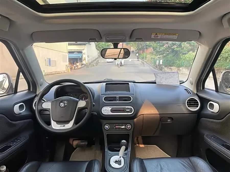 MG 3 2014 car image #5