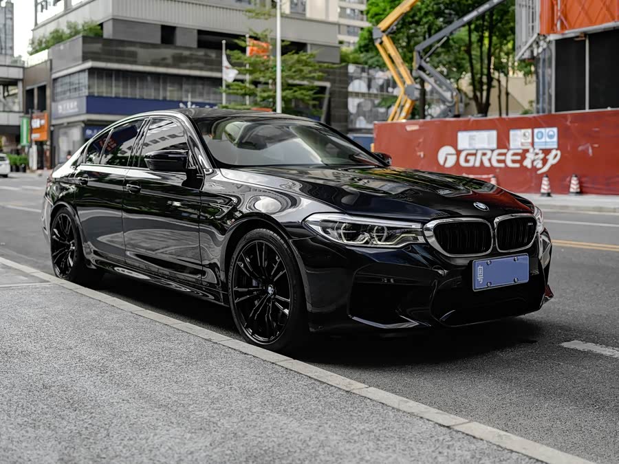 BMW M5 2018 #5 BMW M5 2018 car image #5