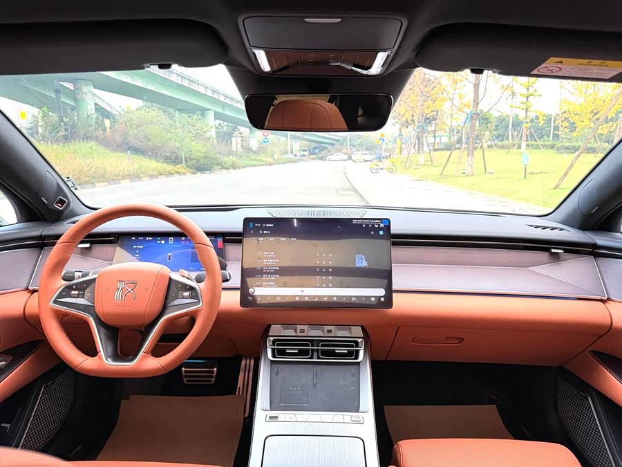 BYD HanL 2025 #5 BYD HanL 2025 صورة سيارة #5