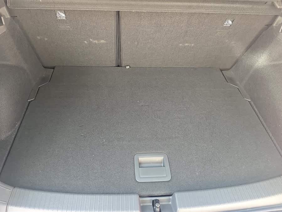 Volkswagen T-Cross 2019 car image #5