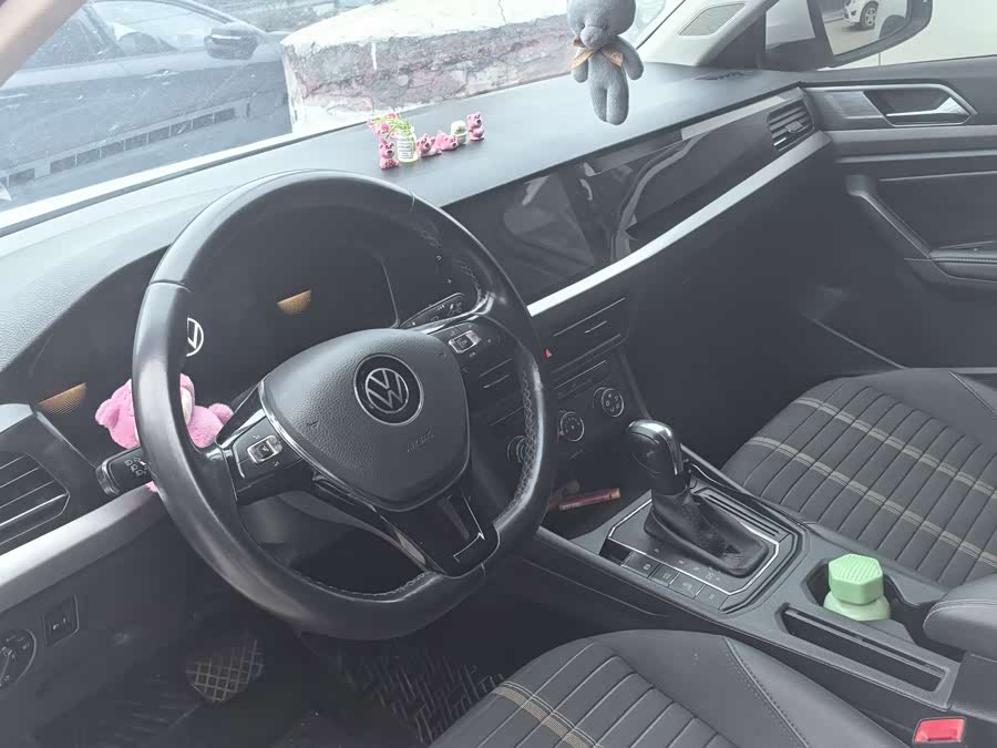 Volkswagen Lavida 2022 car image #5