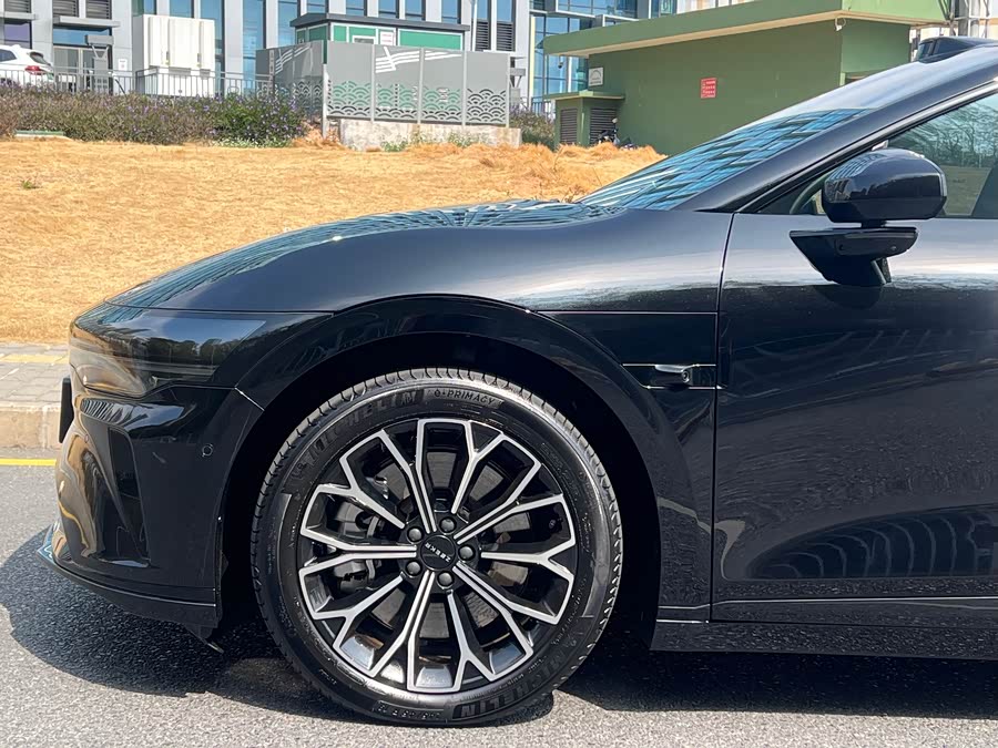 极氪 极氪007 2025 汽车图片 #5