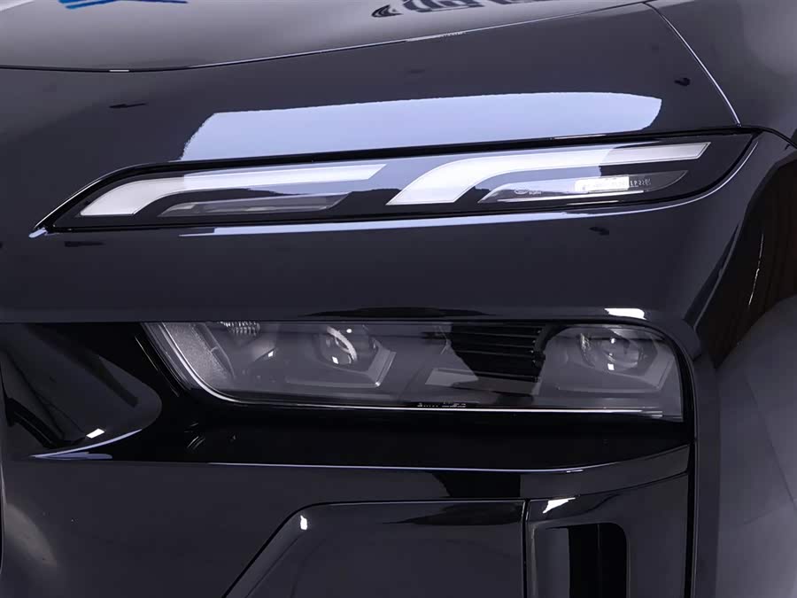 BMW 7 Series 2023 #5 BMW 7 Series 2023 car image #5