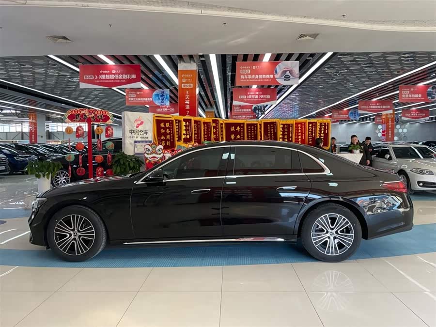 Mercedes-Benz E Class 2024 car image #5