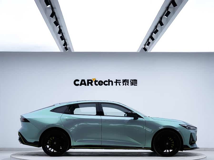 Changan UNI-V 2023 car image #5