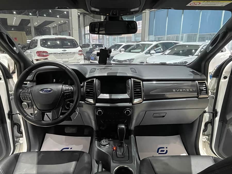 Ford Everest 2016 immagine di auto #5