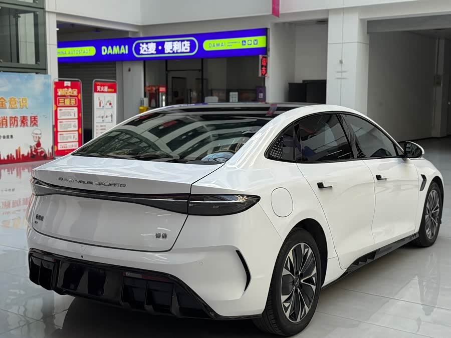 BYD Seal 2023 immagine di auto #5