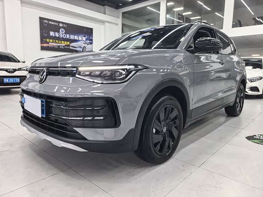 Volkswagen Tharu 2025 car image #5