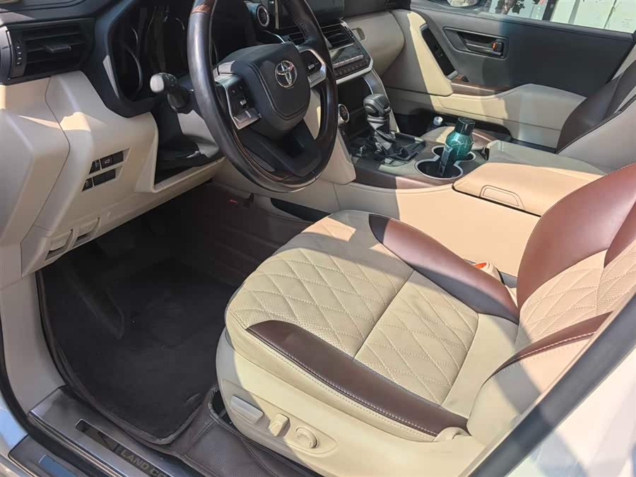 Toyota 2024 car image #5