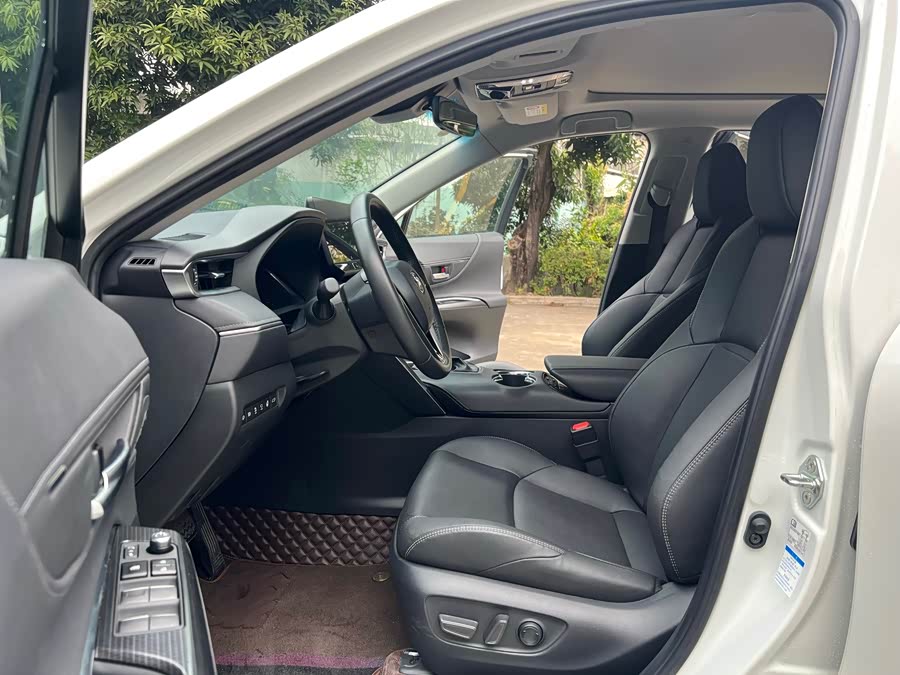 Toyota Venza 2022 صورة سيارة #5