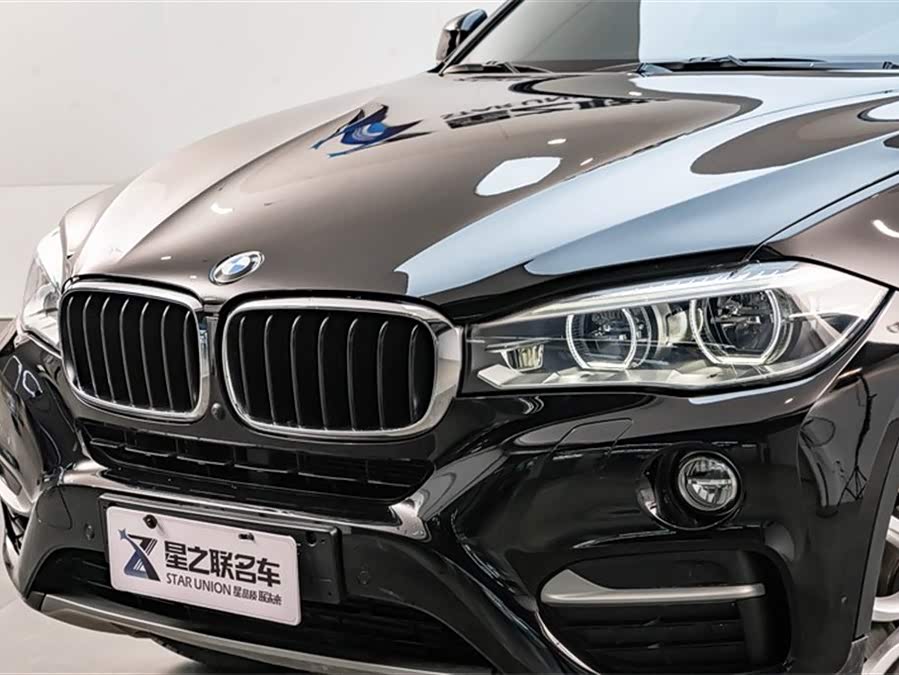BMW X6 2019 immagine di auto #5